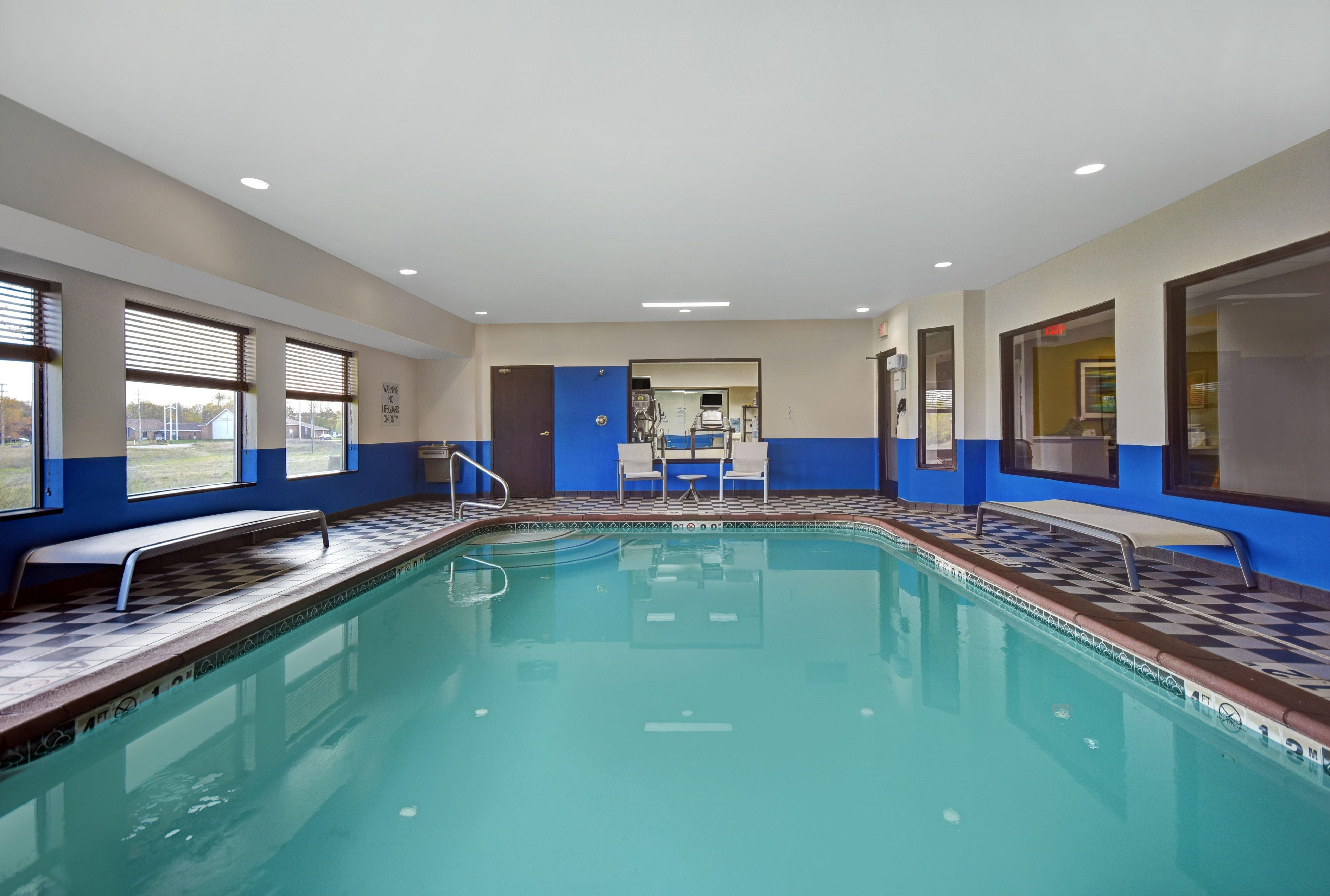 Holiday Inn Express Marshall, An Ihg Hotel Extérieur photo