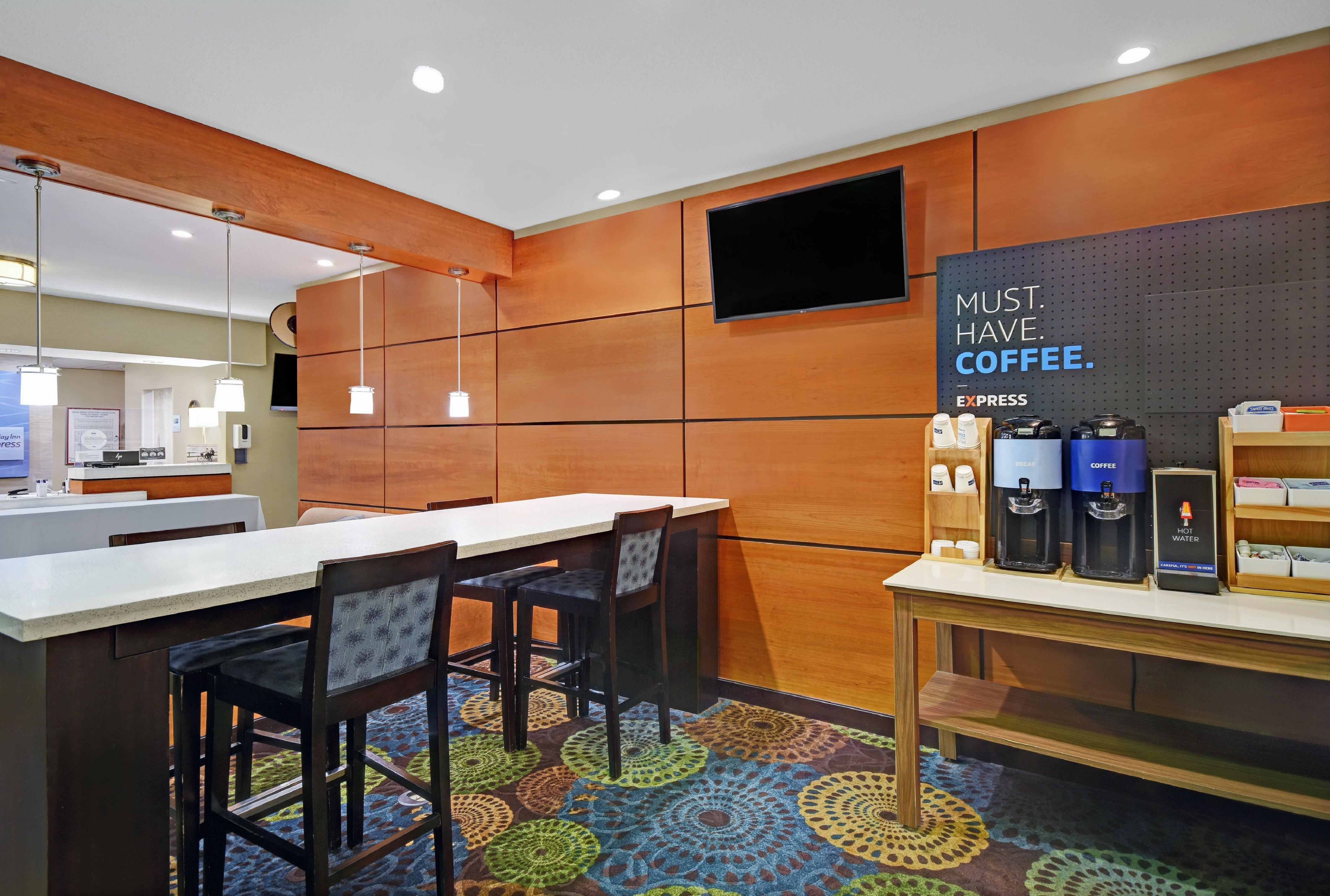 Holiday Inn Express Marshall, An Ihg Hotel Extérieur photo