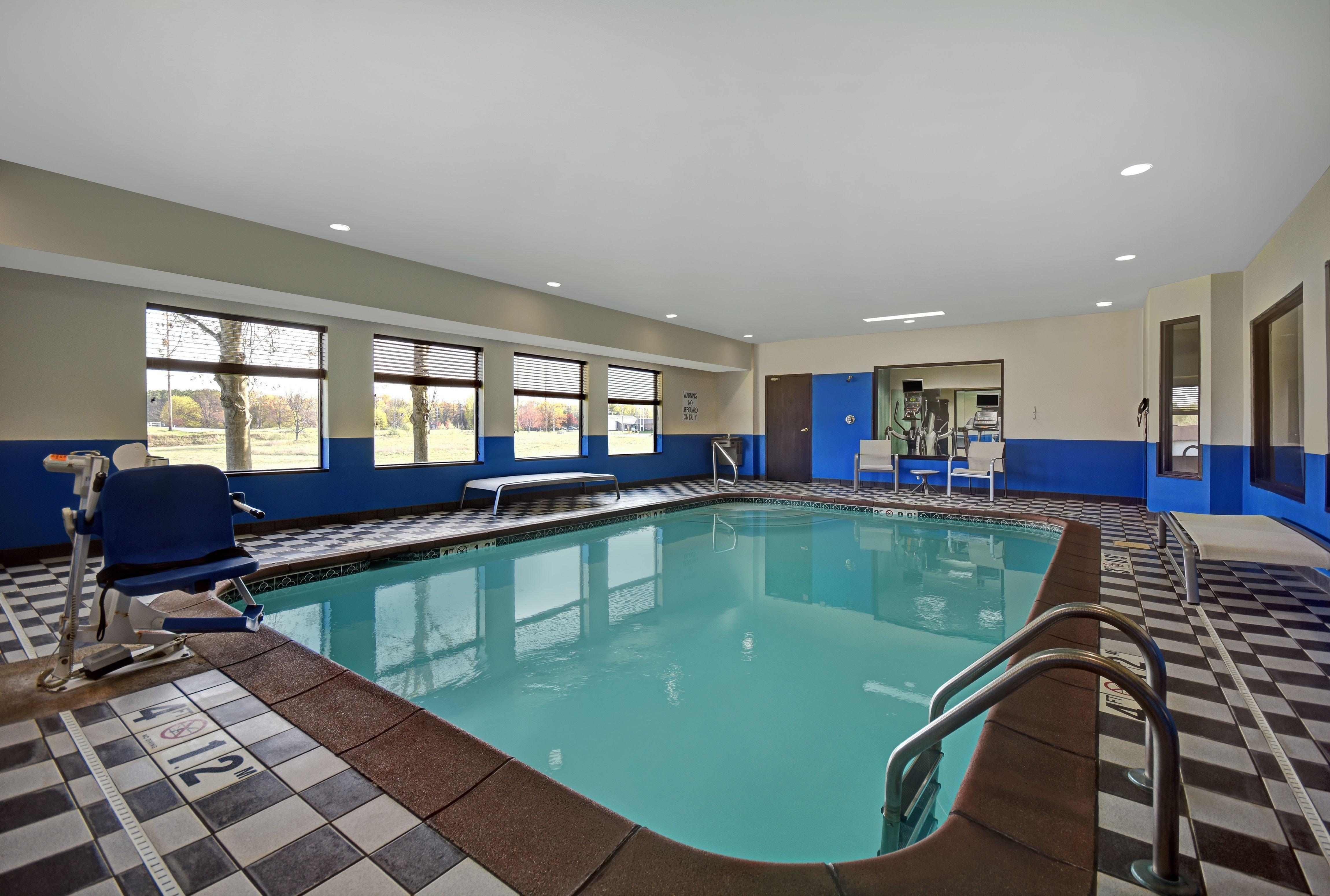Holiday Inn Express Marshall, An Ihg Hotel Extérieur photo